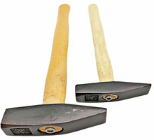 Laden Sie das Bild in den Galerie-Viewer, Schlosserhammer ca 200g oder 500g, Varianten Holzstiehl 250/300mm,Hammer Kopf mit Rundkeil – von Kraftfeld | Werkzeughandel - Feldmann