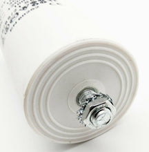 Laden Sie das Bild in den Galerie-Viewer, Kondensator 4 Pin bis 500V~ AC 8,10,12,14,16,20,25,35,40,45 µF uf mit Gewinde – von Kraftfeld | Werkzeughandel - Feldmann