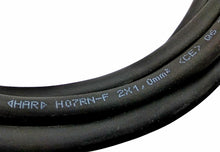 Laden Sie das Bild in den Galerie-Viewer, Gummileitung H07RN-F 2x1,0 mm² flexibel robust Kabelmantel Detail
