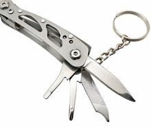 Laden Sie das Bild in den Galerie-Viewer, Edelstahl Multi Tool Zange, Messer, Flaschennöffner, Schraubendreher Kreuz und Schlitz, Säge, Feile etc, Werkzeug + Tasche – von Kraftfeld | Werkzeughandel - Feldmann
