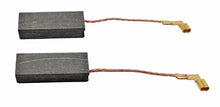 Laden Sie das Bild in den Galerie-Viewer, Kohlebürsten für Bosch AKE - von neben –von Kraftfeld - Werkzeughandel Feldmann
