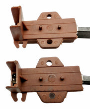 Laden Sie das Bild in den Galerie-Viewer, Kohlebürsten für Indesit, von hinten, von Kraftfeld, Werkzeughandel Feldmann
