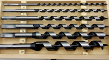 Laden Sie das Bild in den Galerie-Viewer, Schlangenbohrer Satz 6 tlg Holzbohrer 230 mm Bohrer Set 6 - 20 mm Holzkassette – von Kraftfeld | Werkzeughandel - Feldmann
