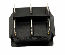 Laden Sie das Bild in den Galerie-Viewer, Wechselschalter KCD4 AN1 AUS AN2 6 polig Schalter ohne LED 230 V, 16 A
