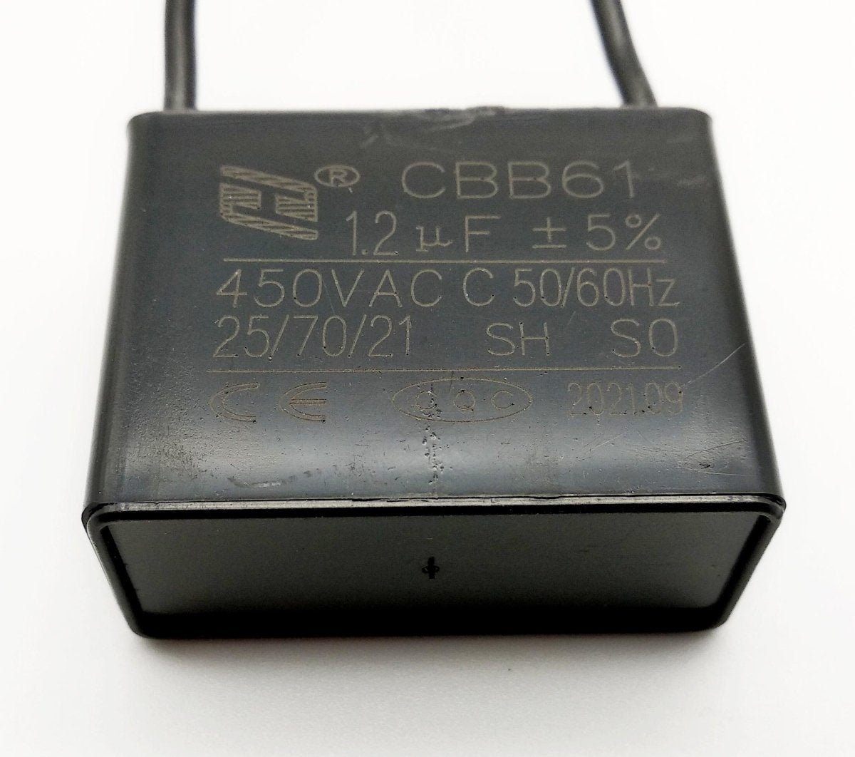 CBB61 Anlaufkondensator 6 µF 450V – 4 Steckfahnen, ±5% Toleranz, -40 Bis +70°C, Für Ventilatoren, Pumpen & Motoren