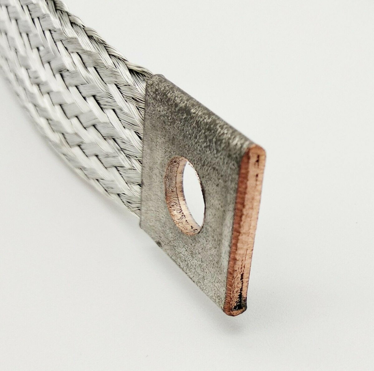 Masseband flexibel verzinnt 16² Länge 150 mm / Bohrung 9 mm Masseband flexibel verzinnt 16² Länge 150 mm / Bohrung 9 mm