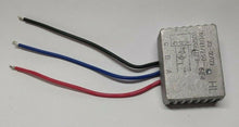 Laden Sie das Bild in den Galerie-Viewer, Maschinen Anlaufwiderstand 12A, 230 V Elektro Softstart Sanftanlauf Soft Start mit 3 Kabel – von Kraftfeld | Werkzeughandel - Feldmann
