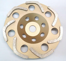Laden Sie das Bild in den Galerie-Viewer, Premium Diamant Schleifteller 180mm Topfscheibe Granit Beton Estrich Scheibe 180 – von Kraftfeld | Werkzeughandel - Feldmann
